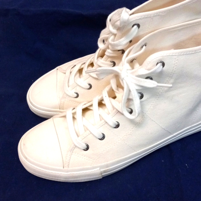 American Eagle Outfitters High Top Sneakers White Lace Up Size 11 Cotton